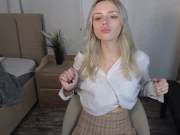 girl Cam Girls At Home Fucking Live with b_e_a_u_t_y