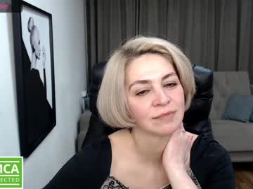 girl Cam Girls At Home Fucking Live with blondemommy_77