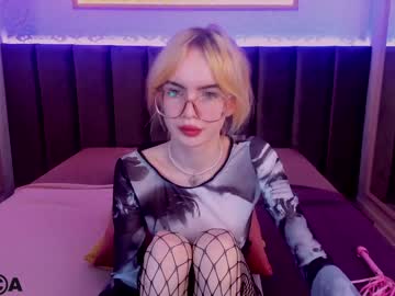 girl Cam Girls At Home Fucking Live with mistycerulin