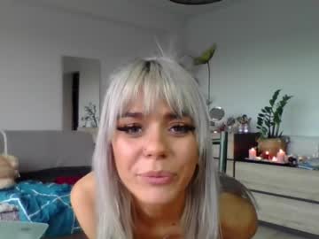 girl Cam Girls At Home Fucking Live with silvsyl