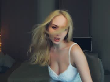 girl Cam Girls At Home Fucking Live with linda_roxy