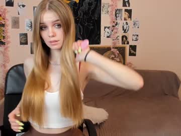 girl Cam Girls At Home Fucking Live with devy_twinkle